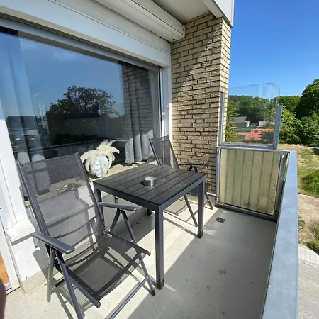 Sadebo Traveblick Mit Balkon - Parkplatz - 6 Gaste * Lübeck