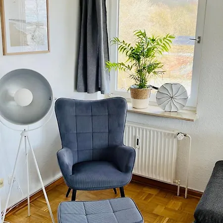 Appartement Sadebo Traveblick Mit Balkon - Parkplatz - 6 Gaste Lübeck
